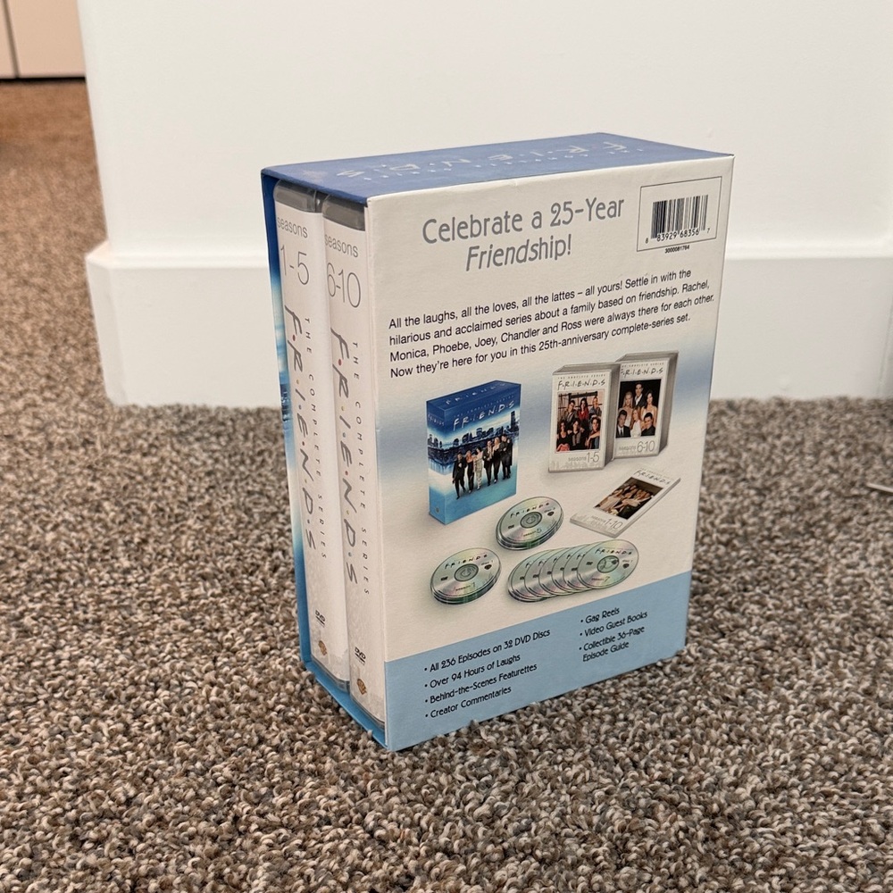 Friends Complete Series Box Set - Picture 2 of 2